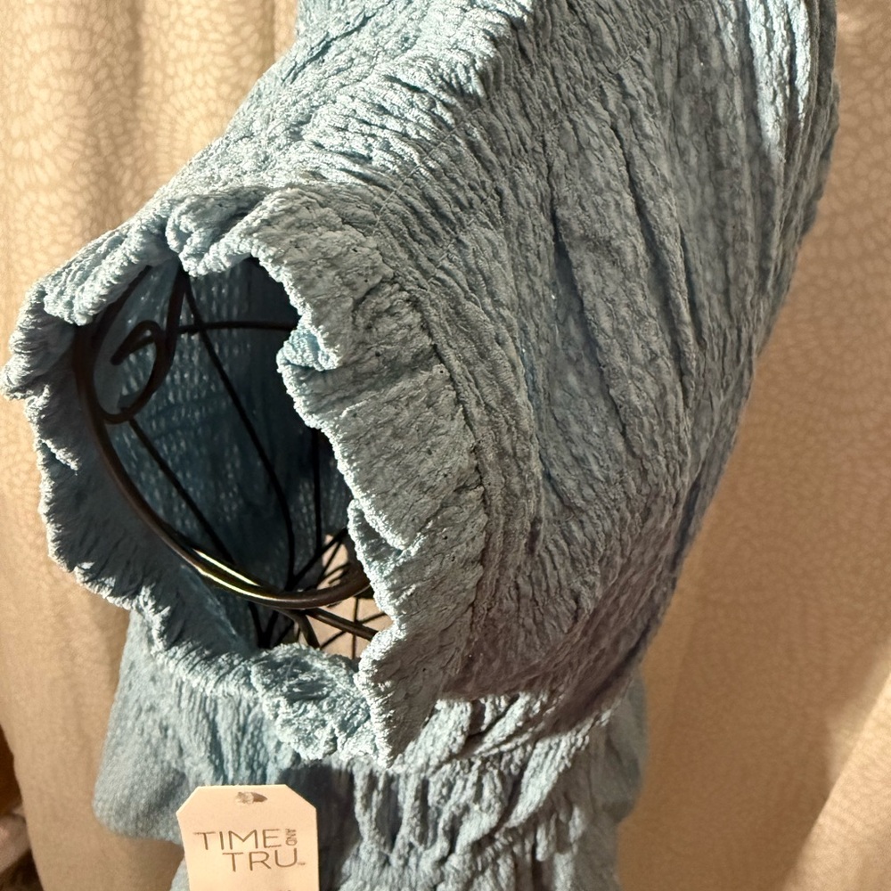 Time and Tru Light Blue Textured Blouse, NWT - Picture 5 of 7
